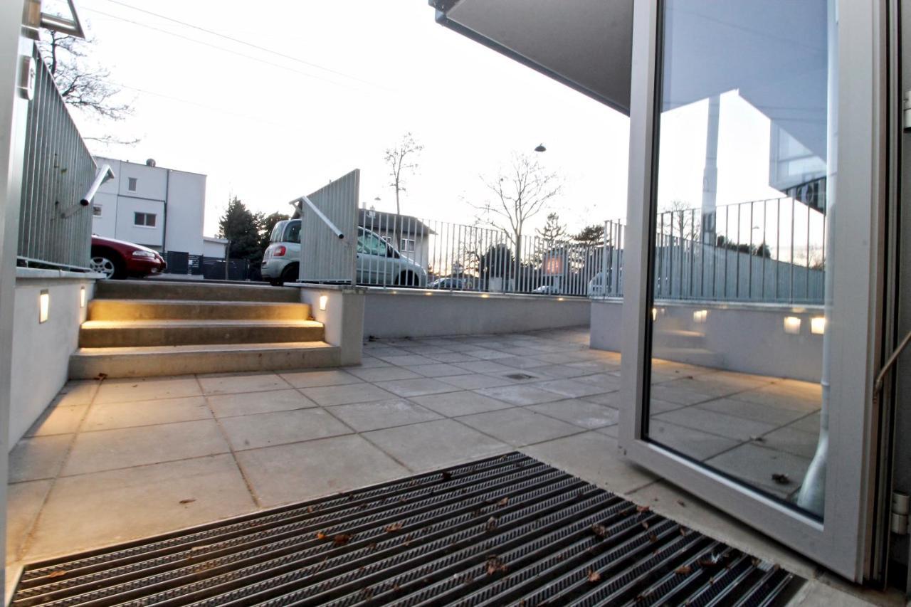 Balcony/Pool/Free Parking Garage Studio Viena Exterior foto