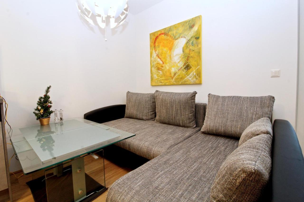 Balcony/Pool/Free Parking Garage Studio Viena Exterior foto
